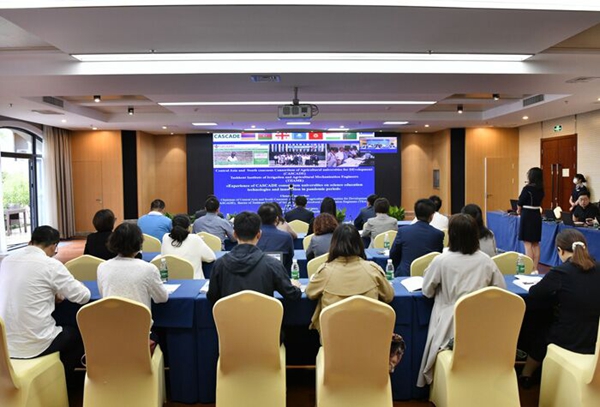 D24989E2D8EC12C2BE5AB859D0092BB8_副本.jpg